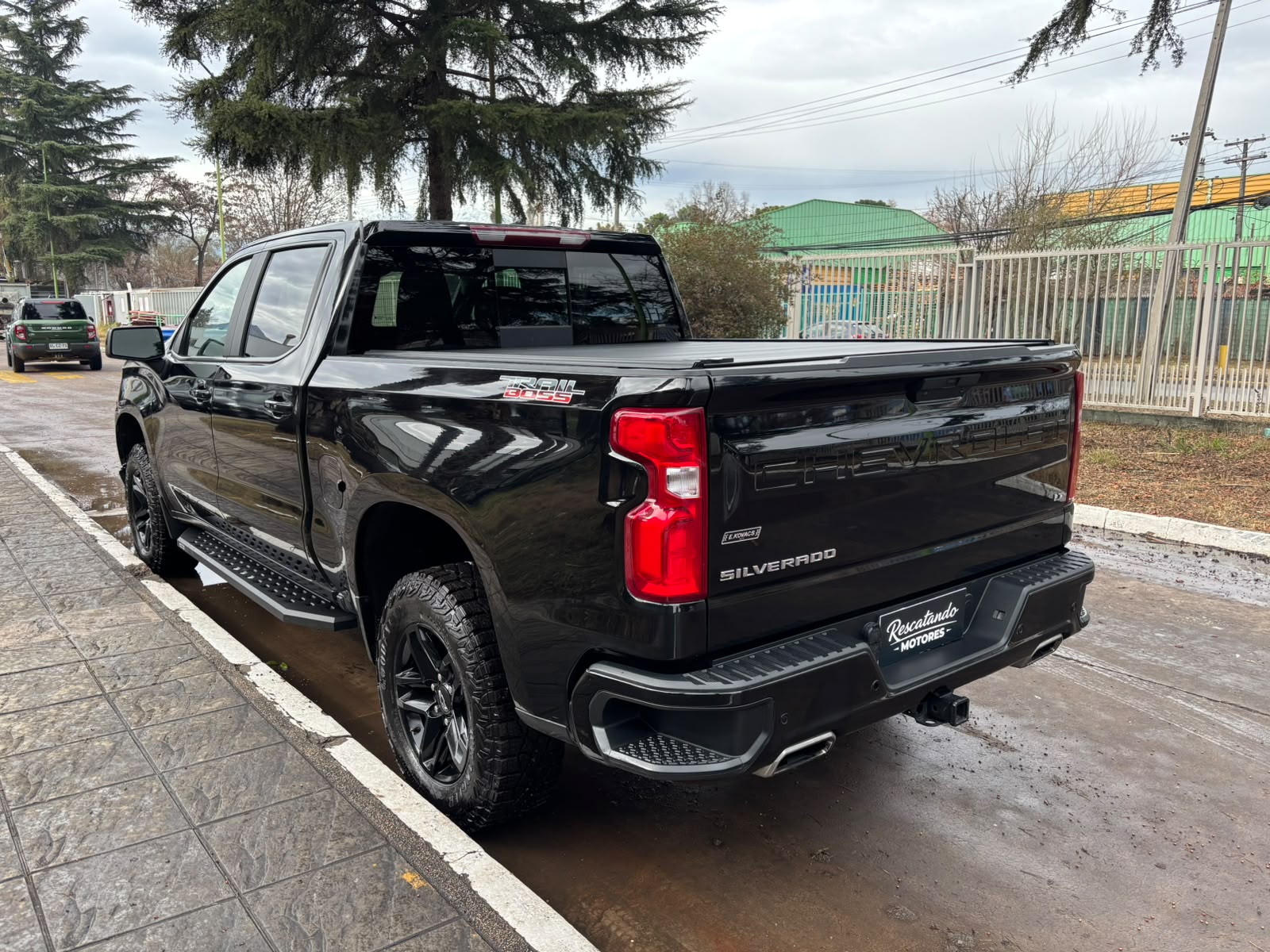 Vehicle media 5
