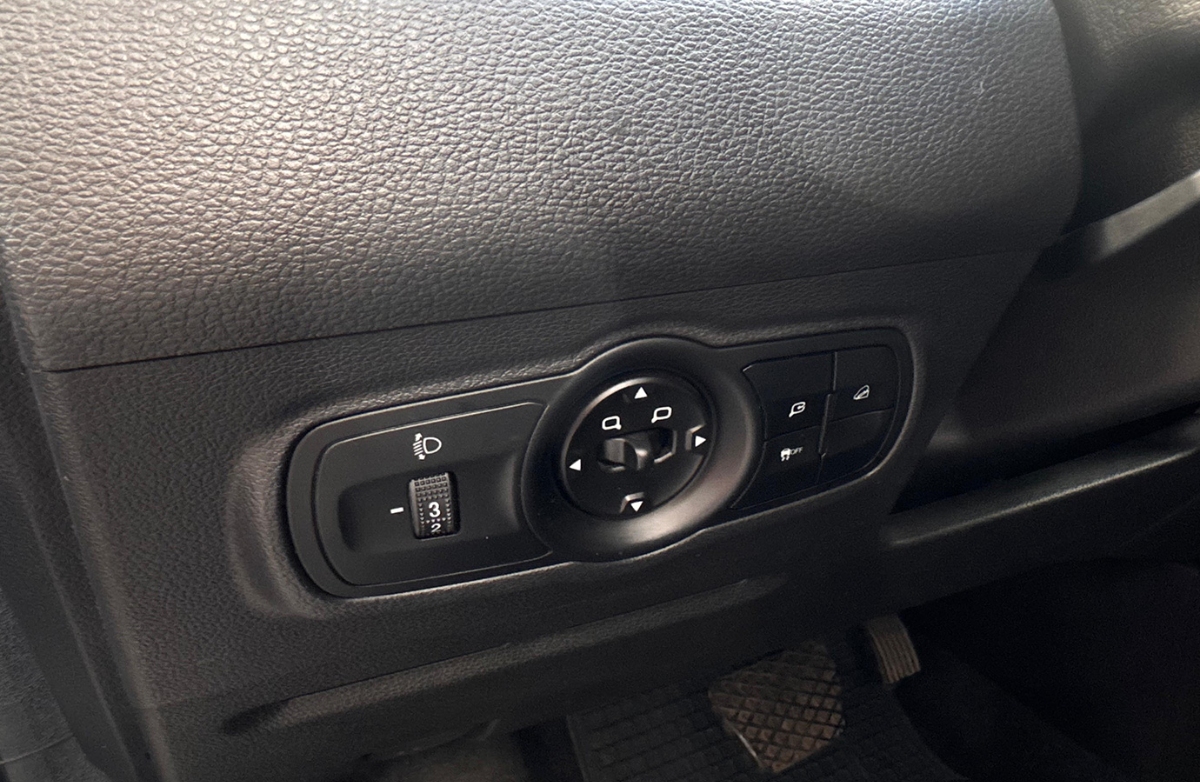 Vehicle media 16