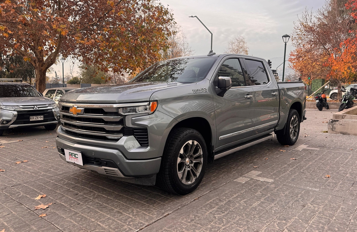 Vehicle media 3