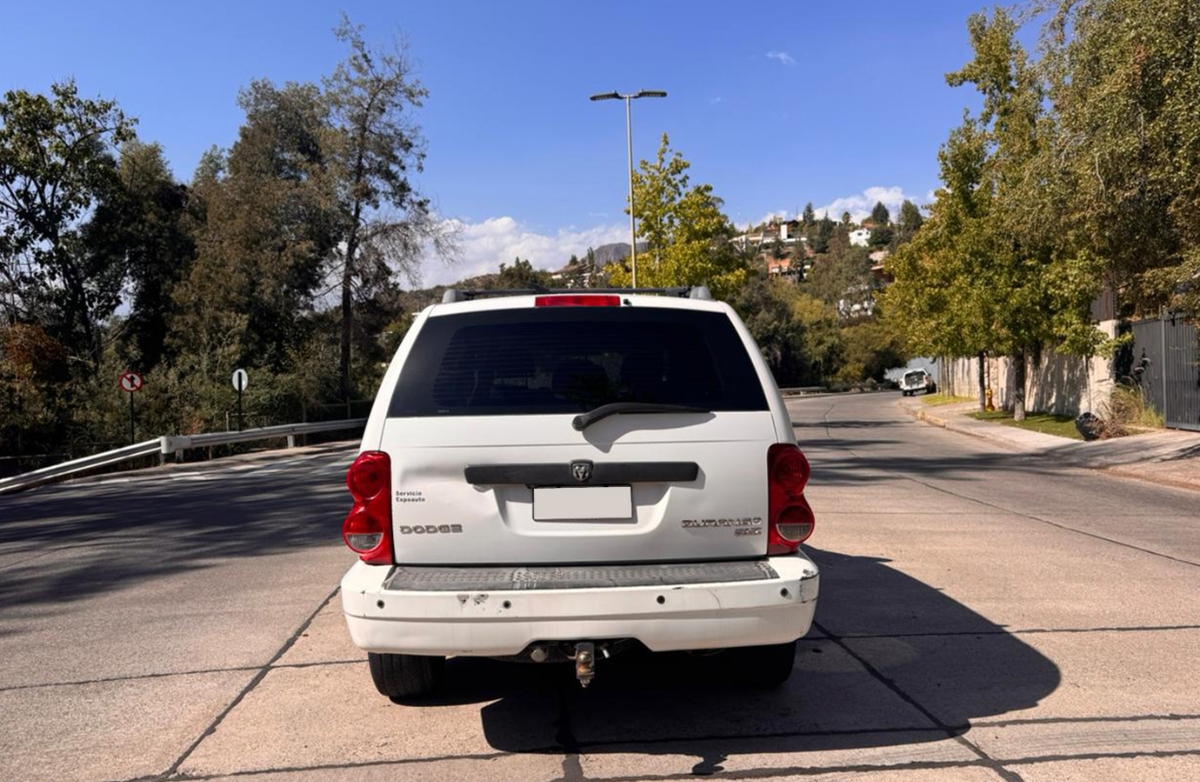 Vehicle media 6
