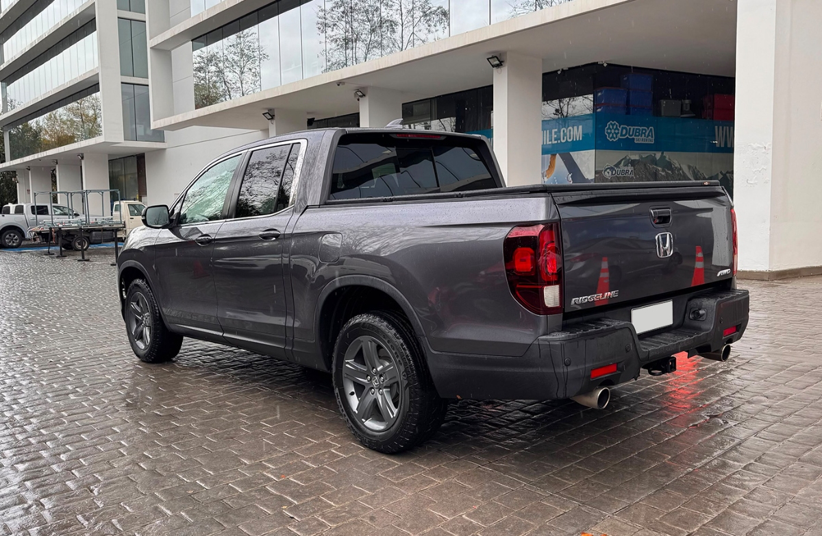 Vehicle media 5