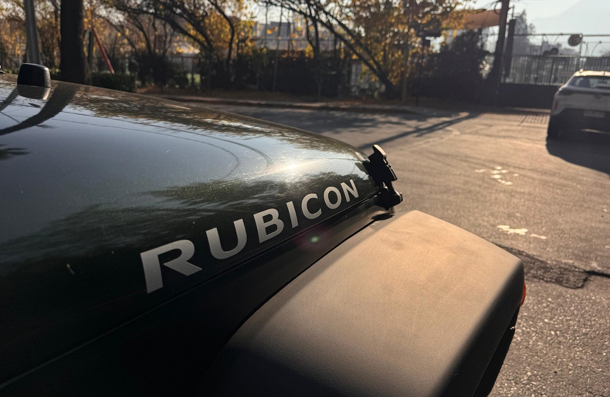 Vehicle media 2