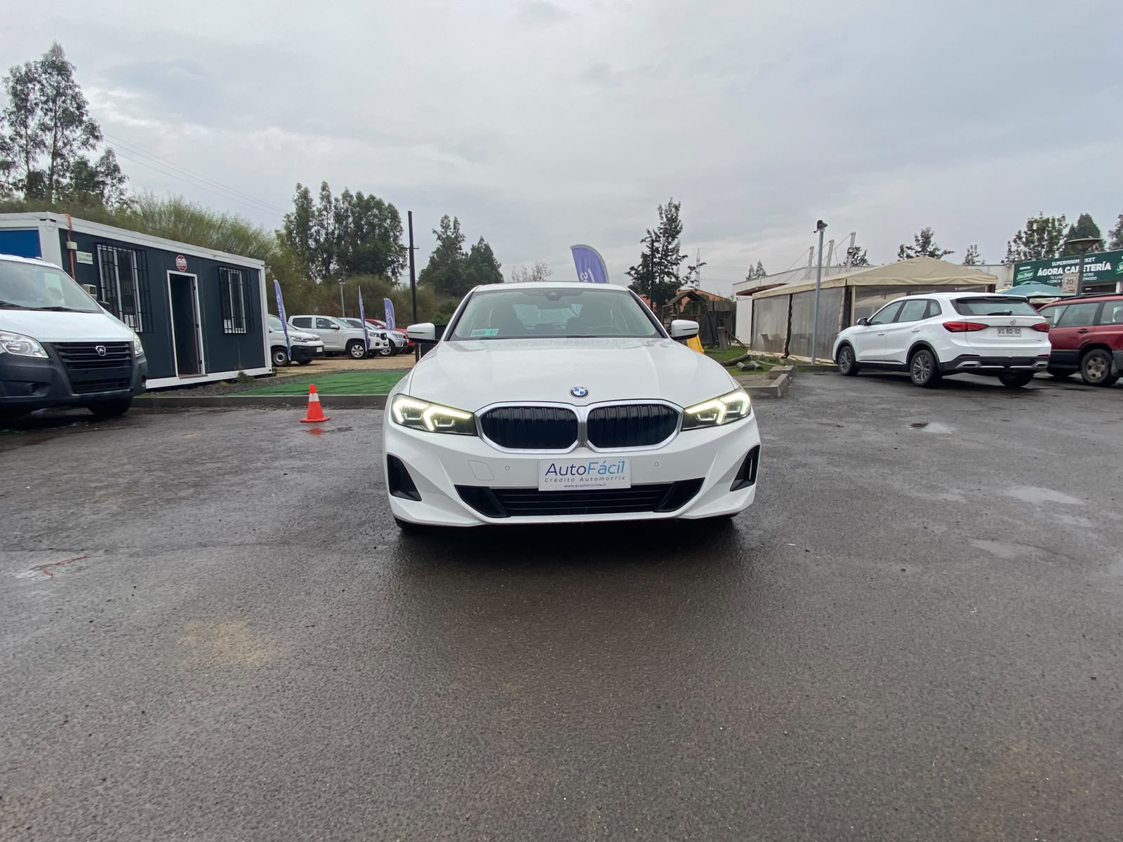 Vehicle media 3