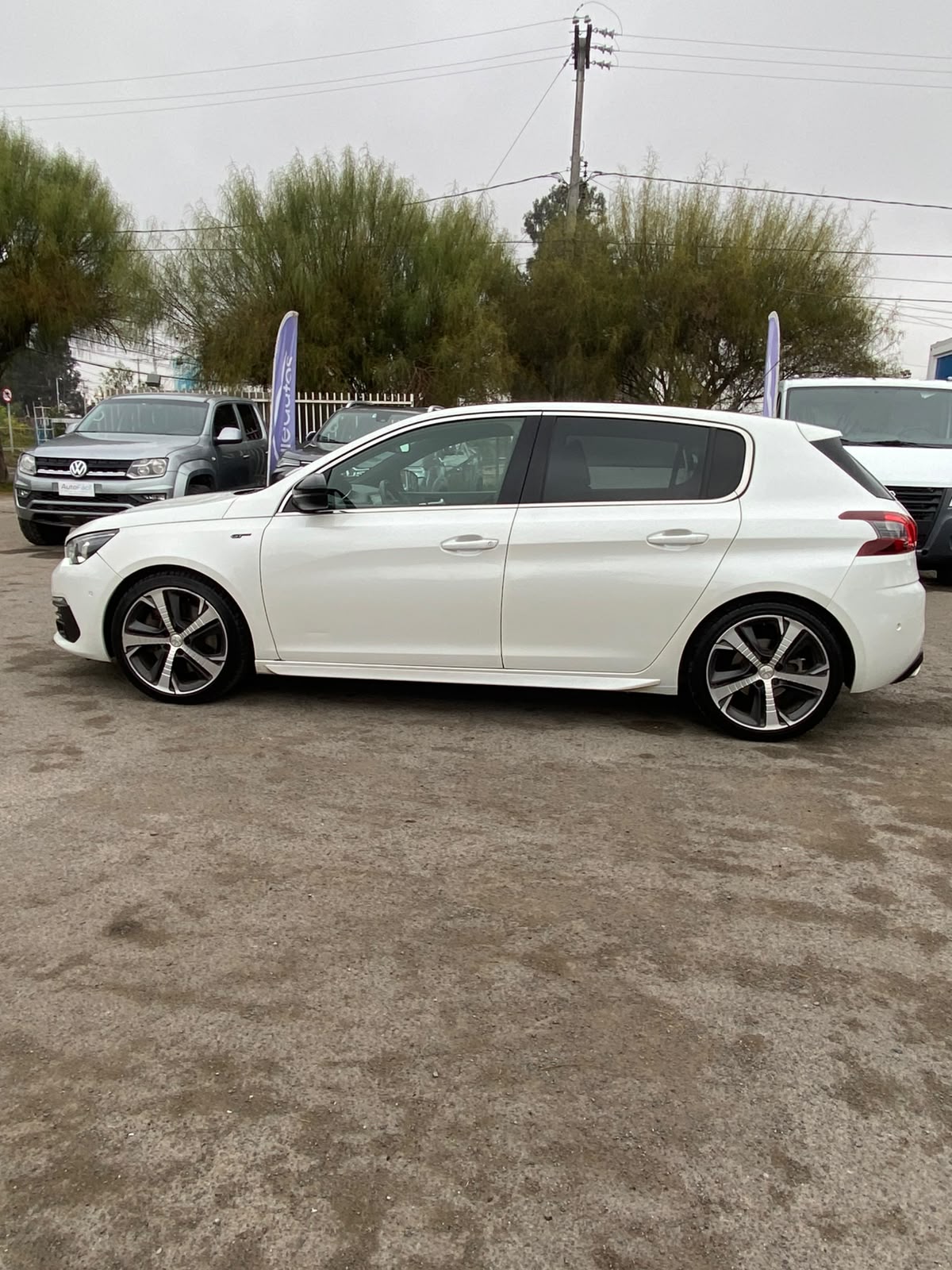 Vehicle media 3