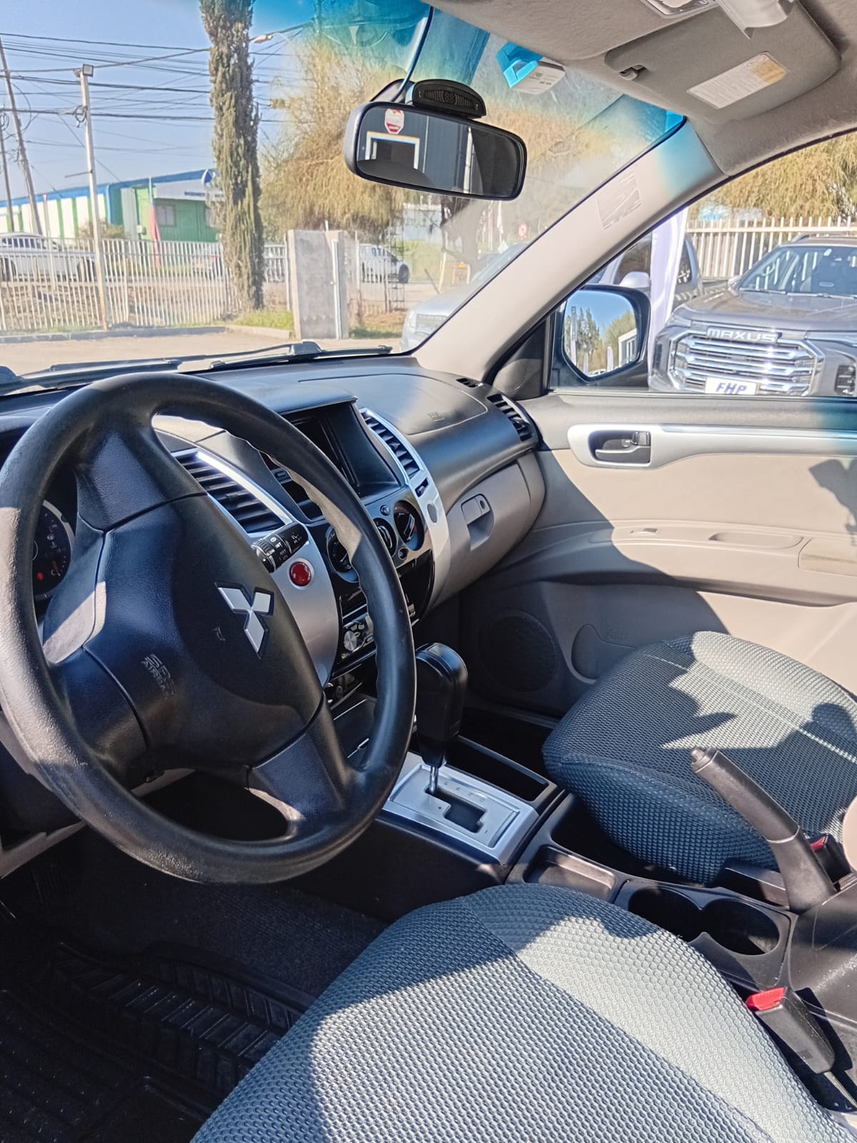 Vehicle media 8
