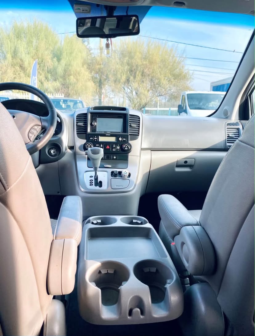 Vehicle media 6