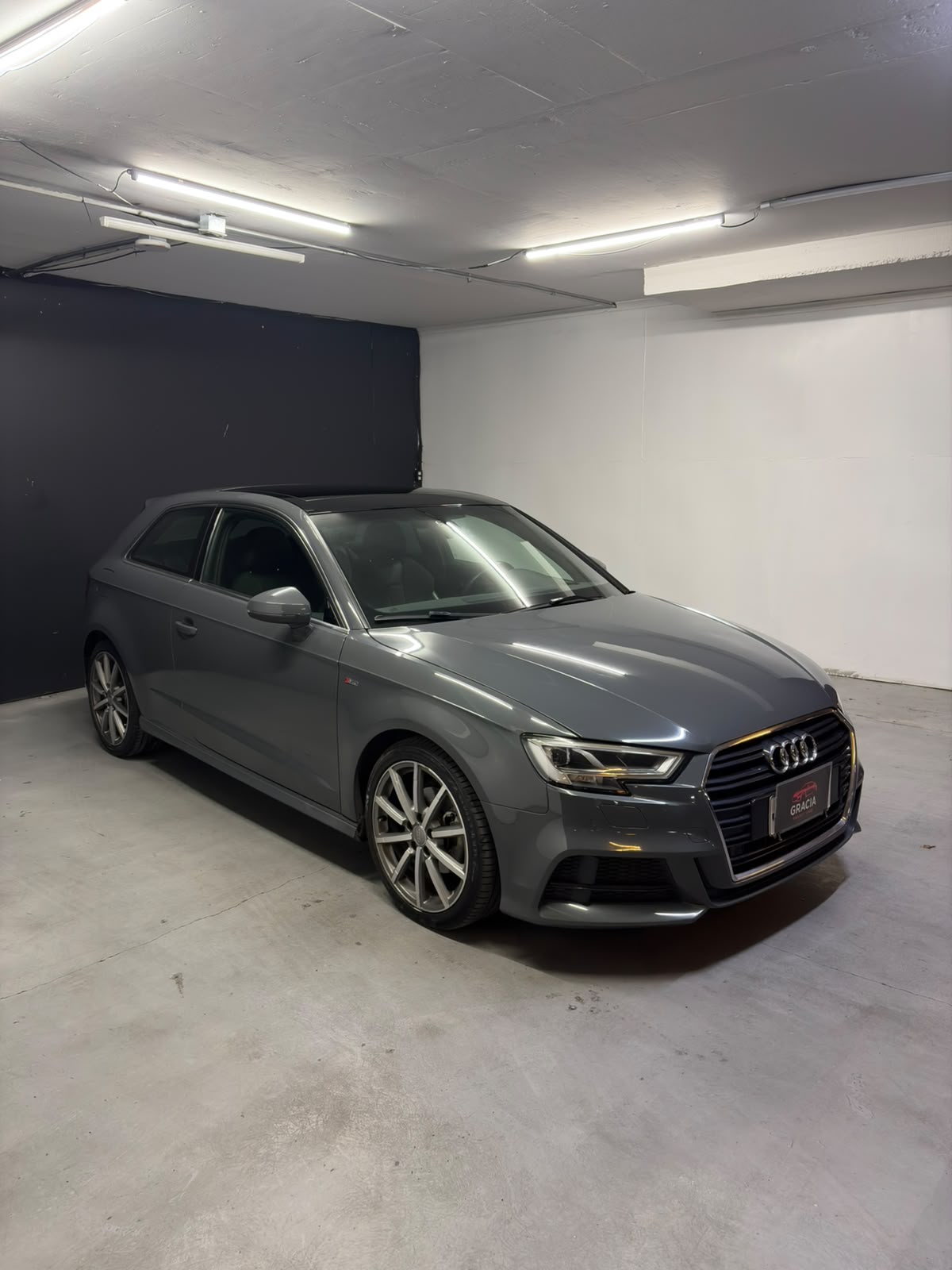 Vehicle media 3