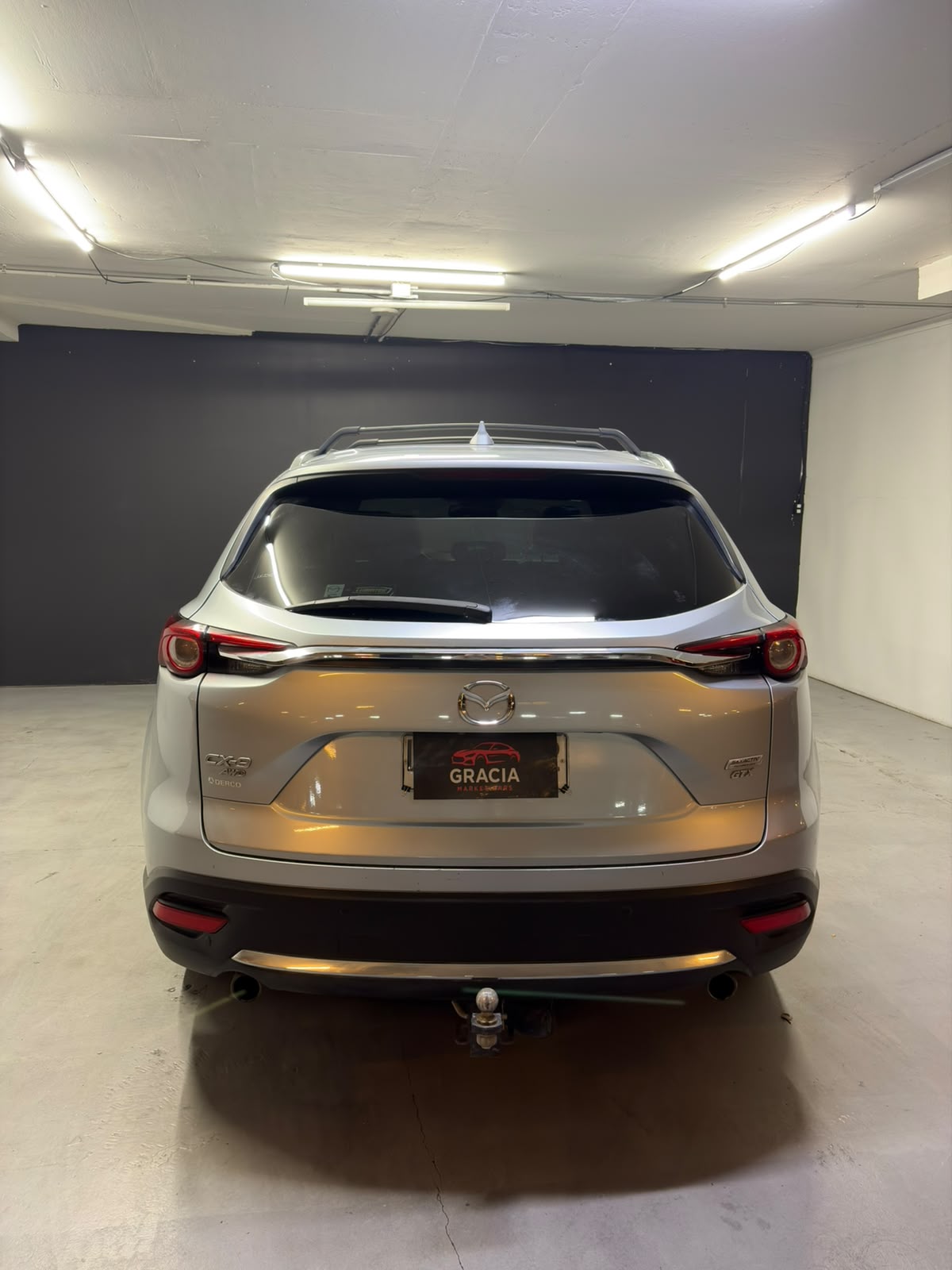 Vehicle media 5