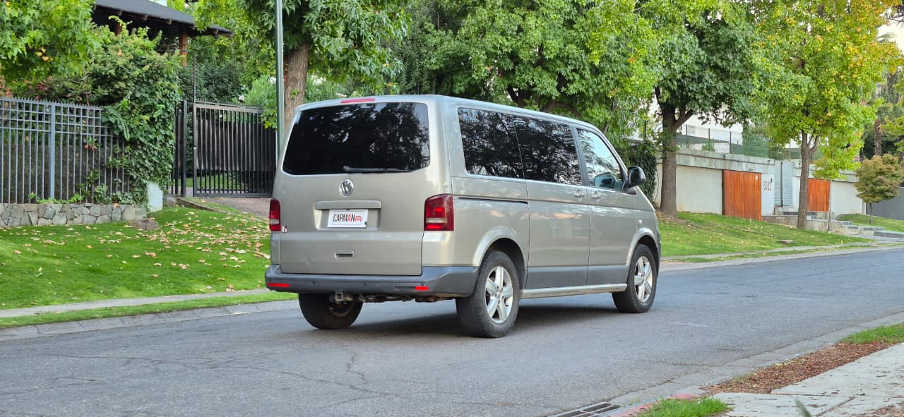 Vehicle media 8