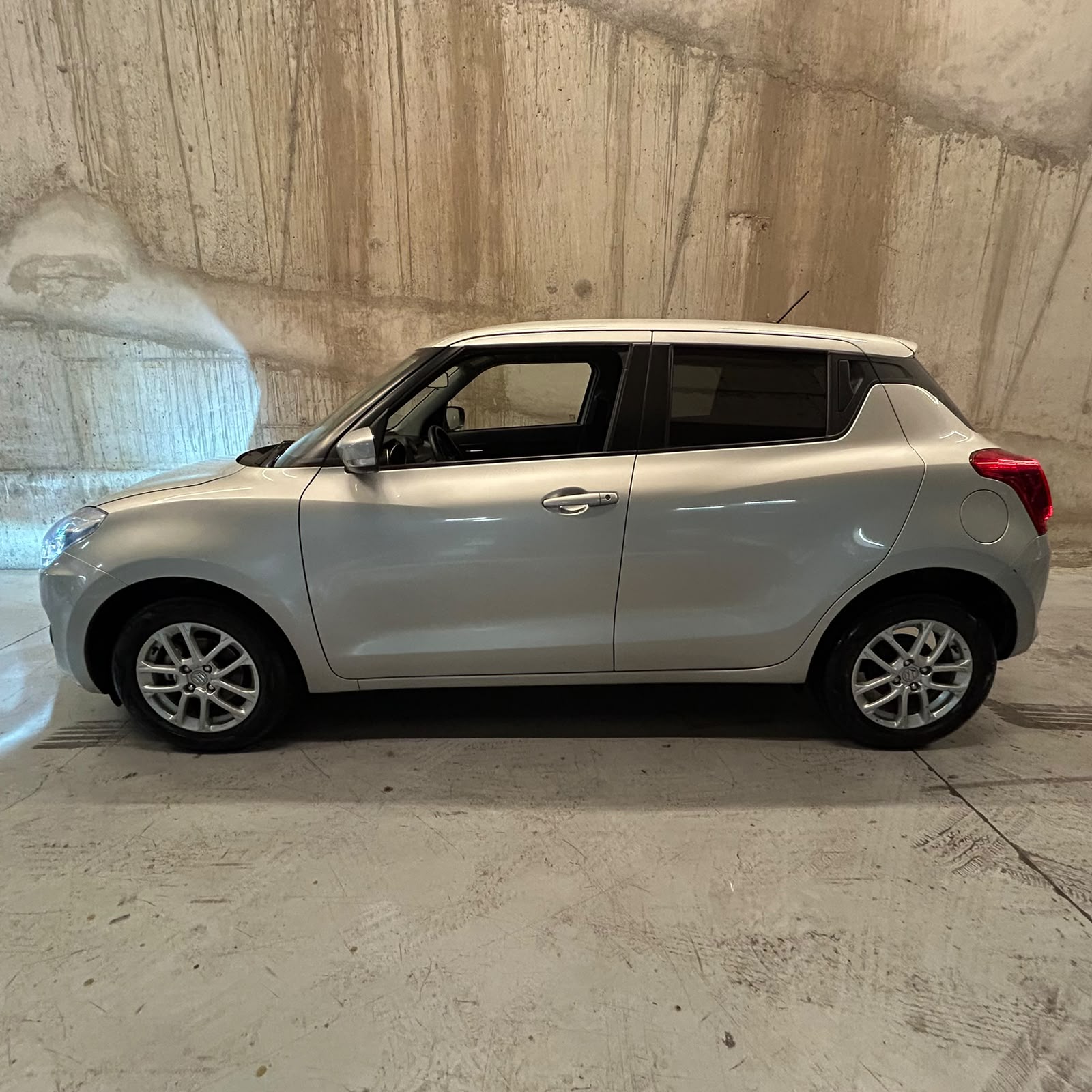 Vehicle media 2