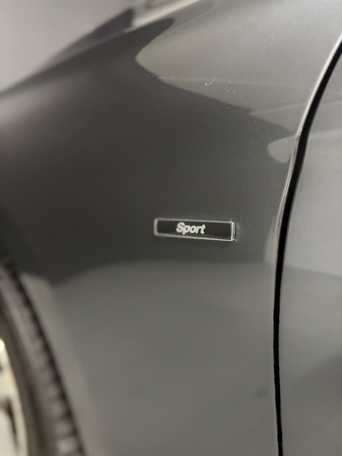 Vehicle media 8