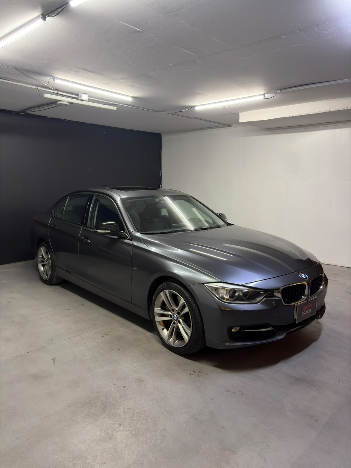 Vehicle media 3