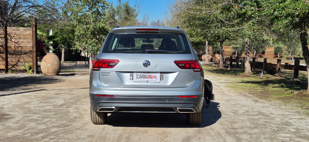Vehicle media 7