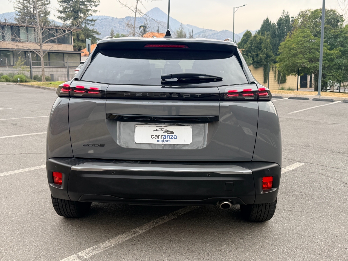 Vehicle media 4