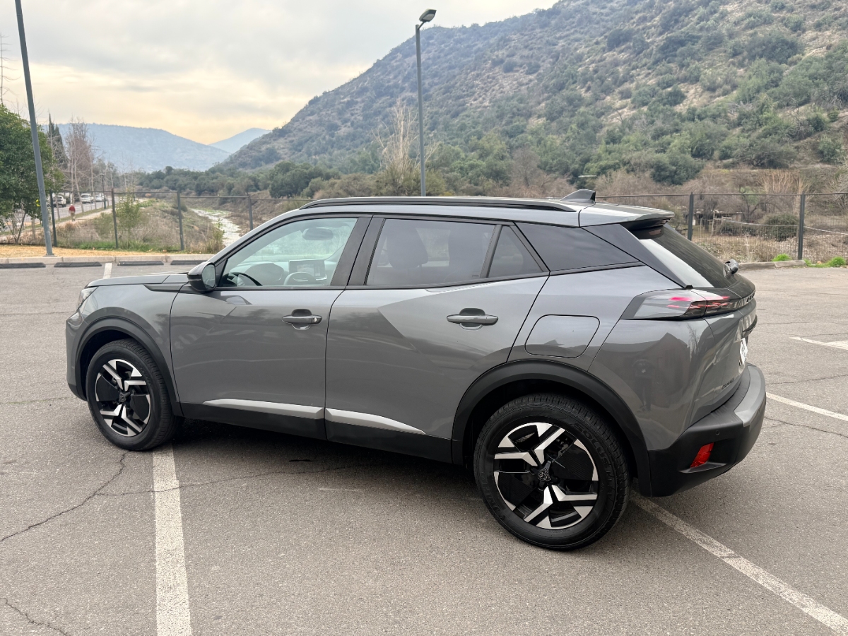 Vehicle media 5