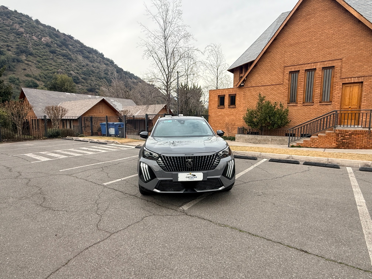 Vehicle media 8