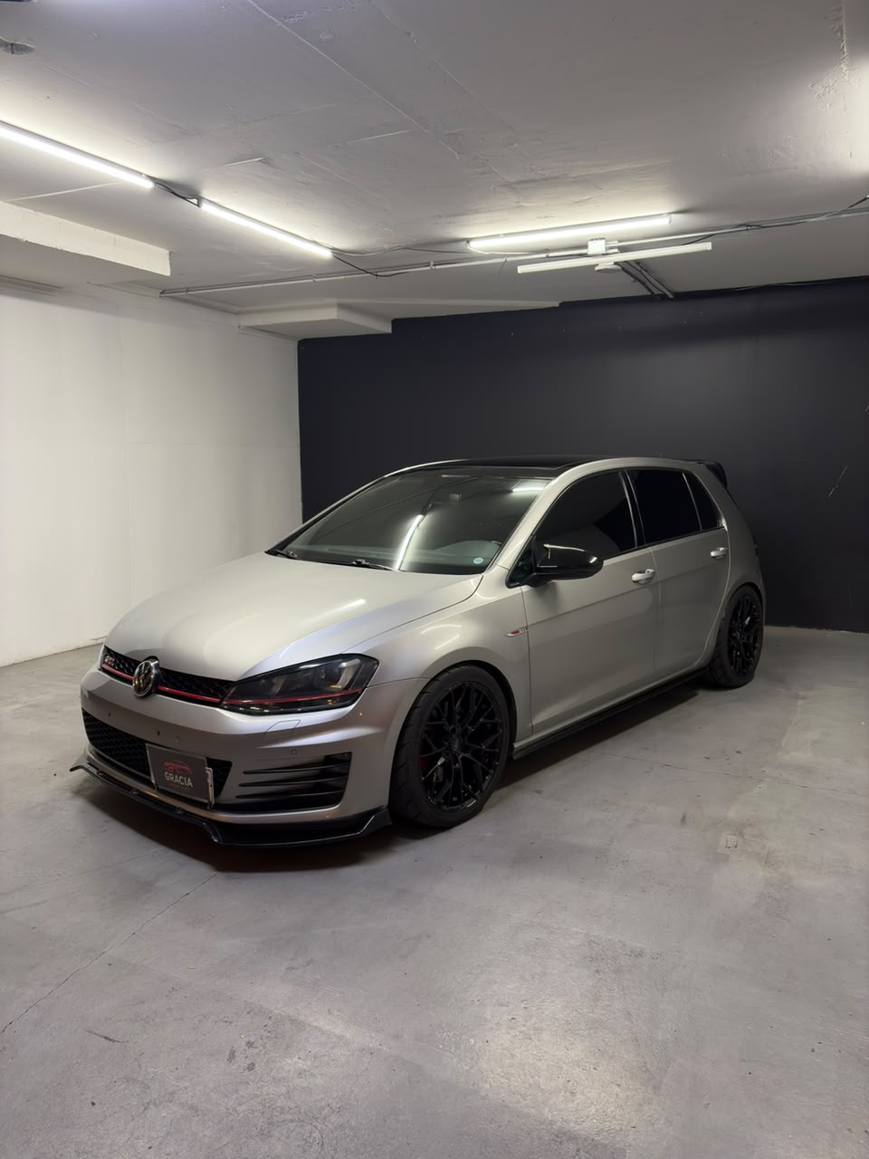 Vehicle media 1