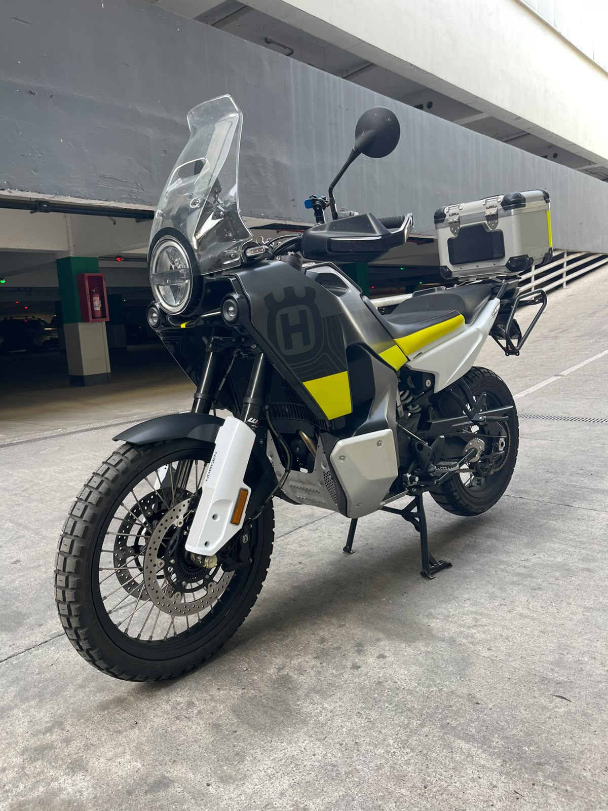 Vehicle media 10