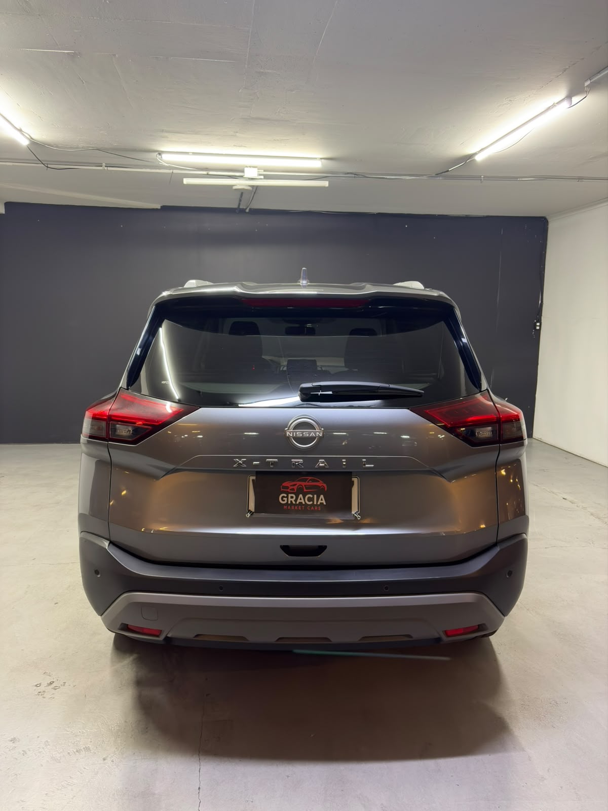 Vehicle media 5
