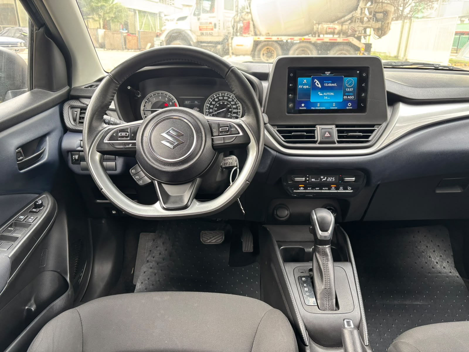Vehicle media 8
