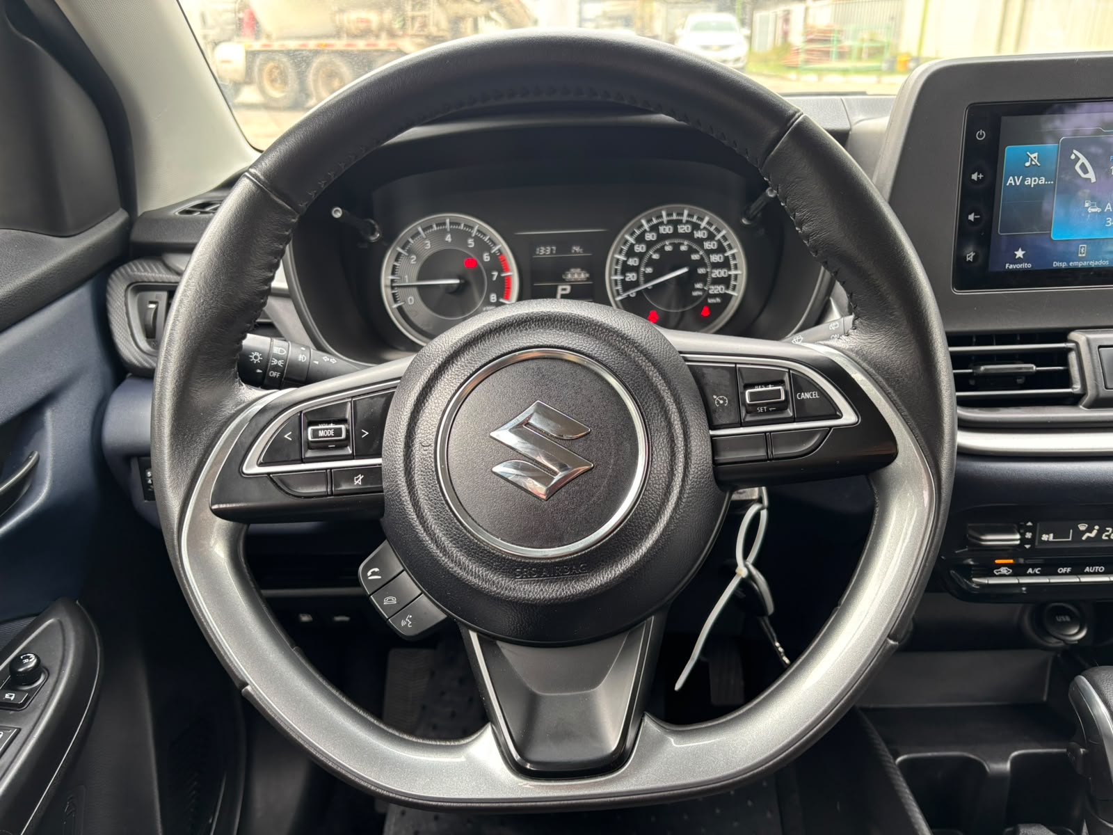 Vehicle media 9