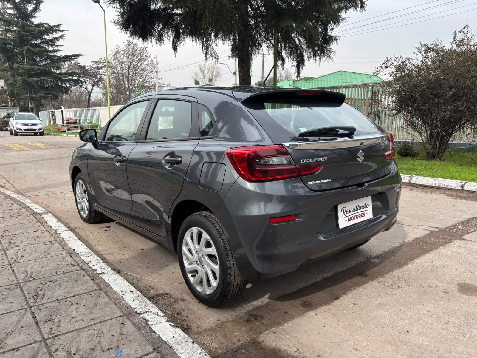 Vehicle media 5