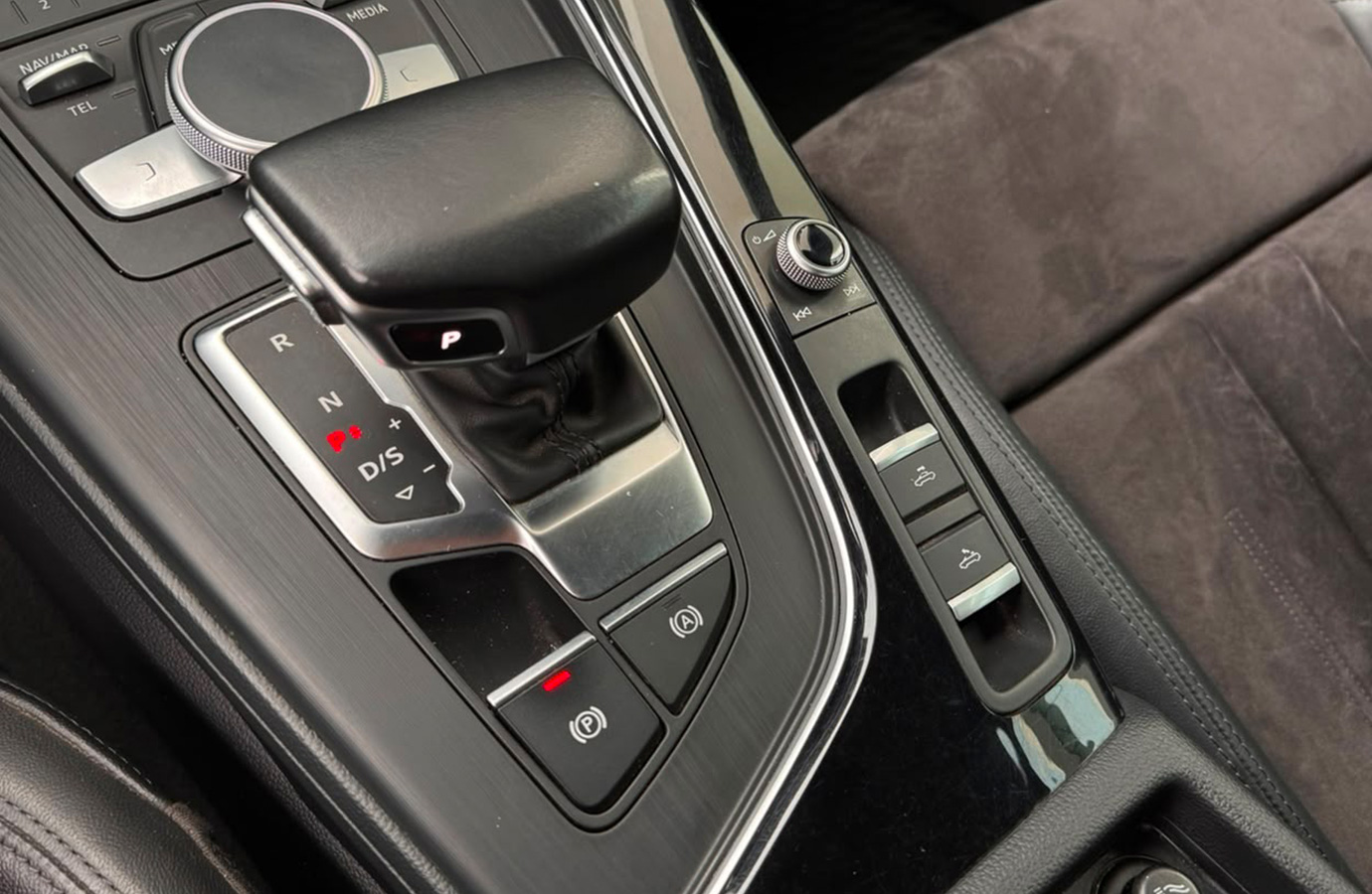 Vehicle media 19