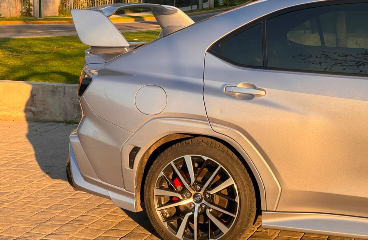 Vehicle media 7
