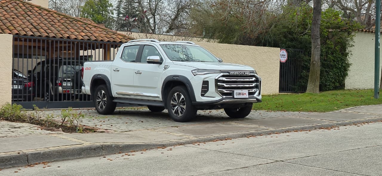 Vehicle media 4
