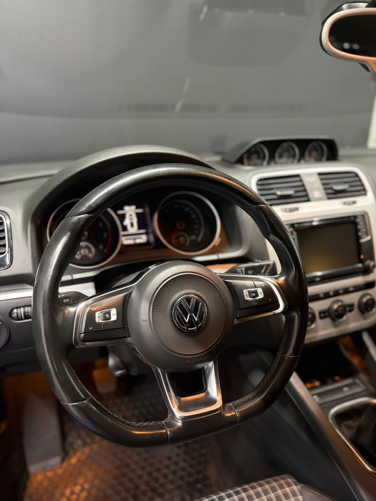 Vehicle media 13