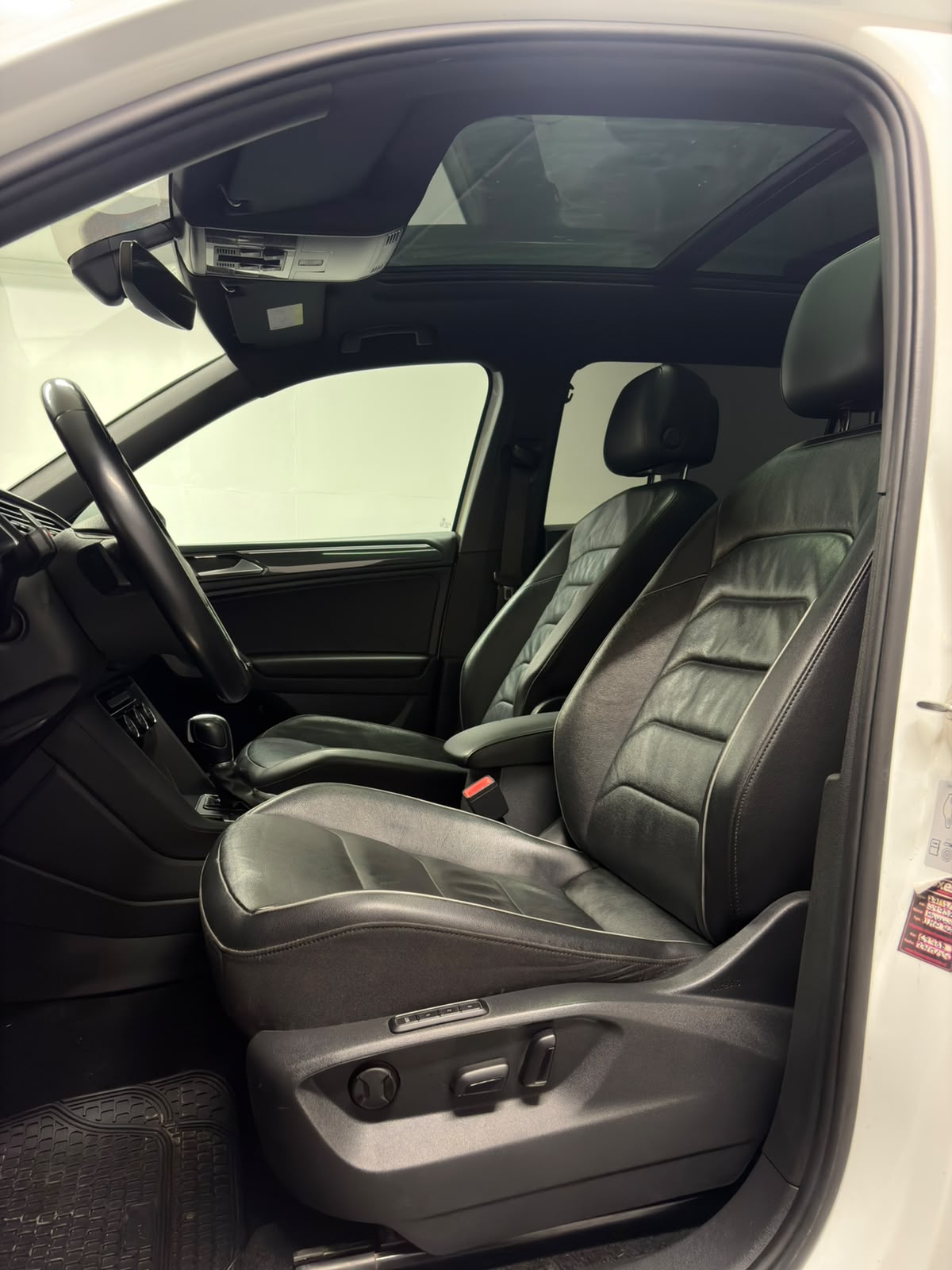 Vehicle media 10