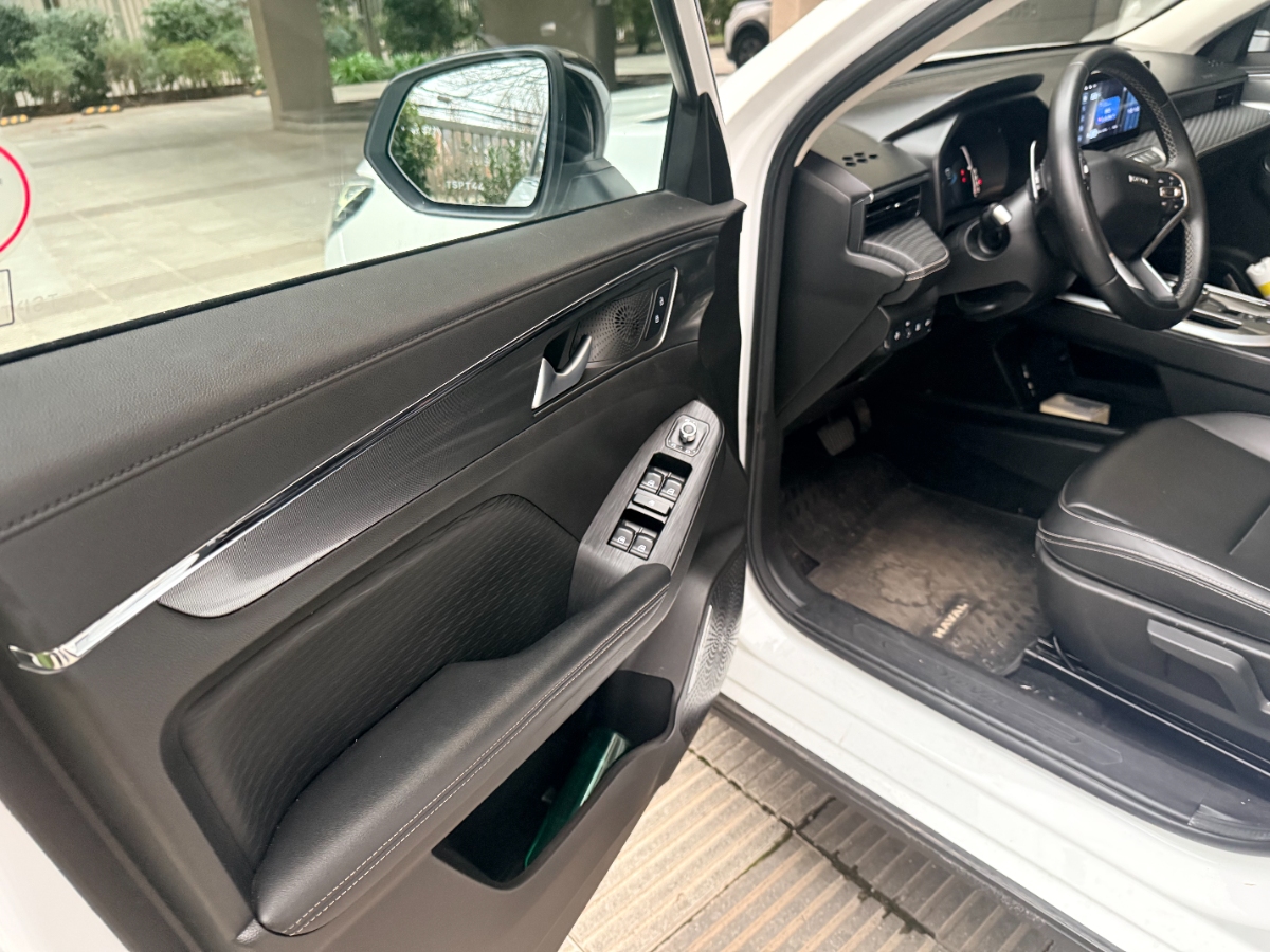 Vehicle media 12