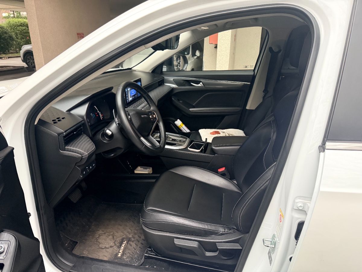 Vehicle media 11