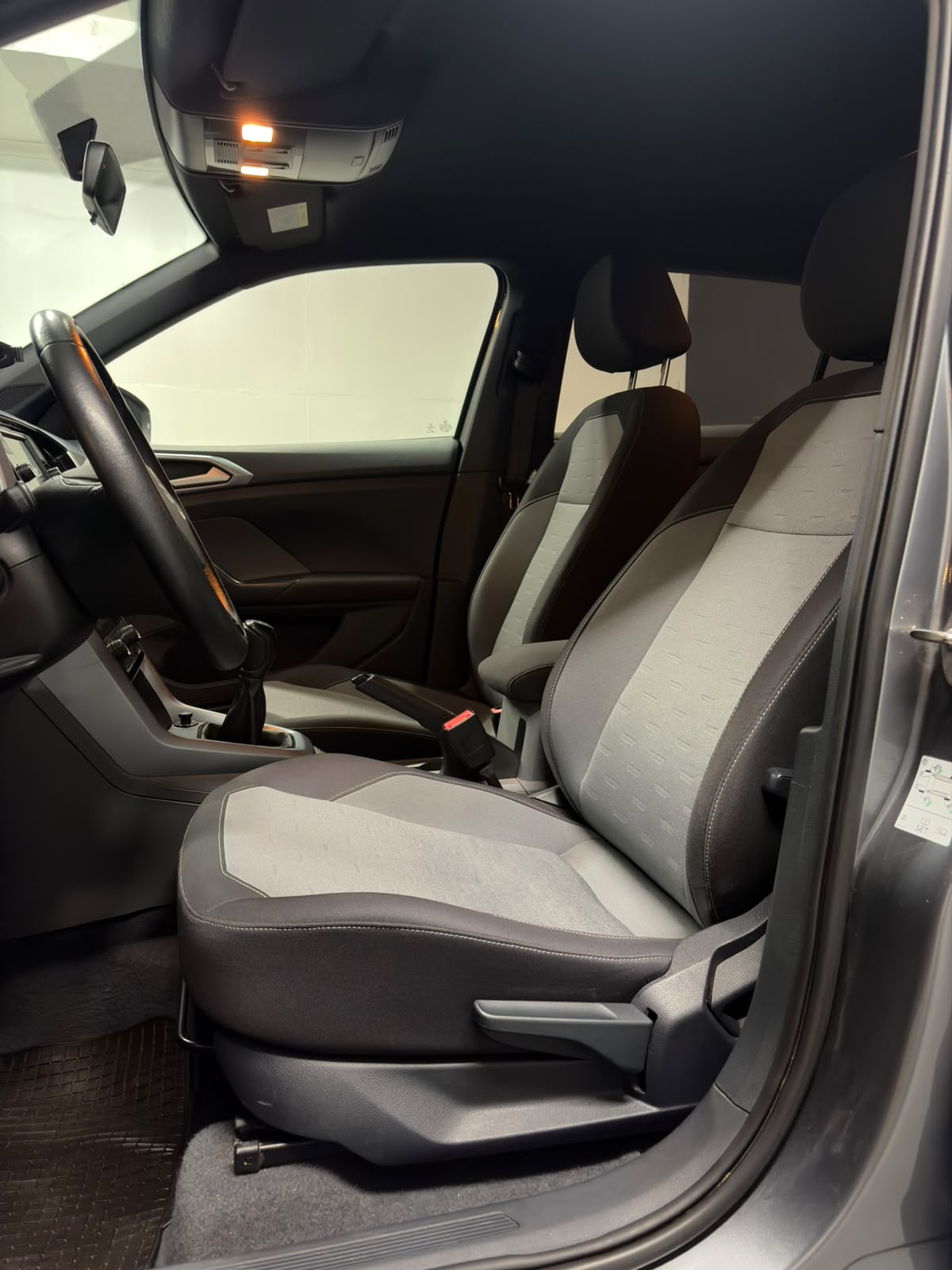 Vehicle media 10