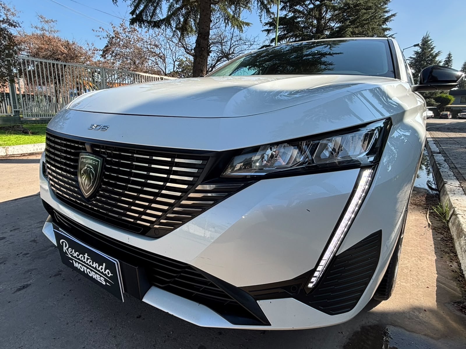 Vehicle media 16