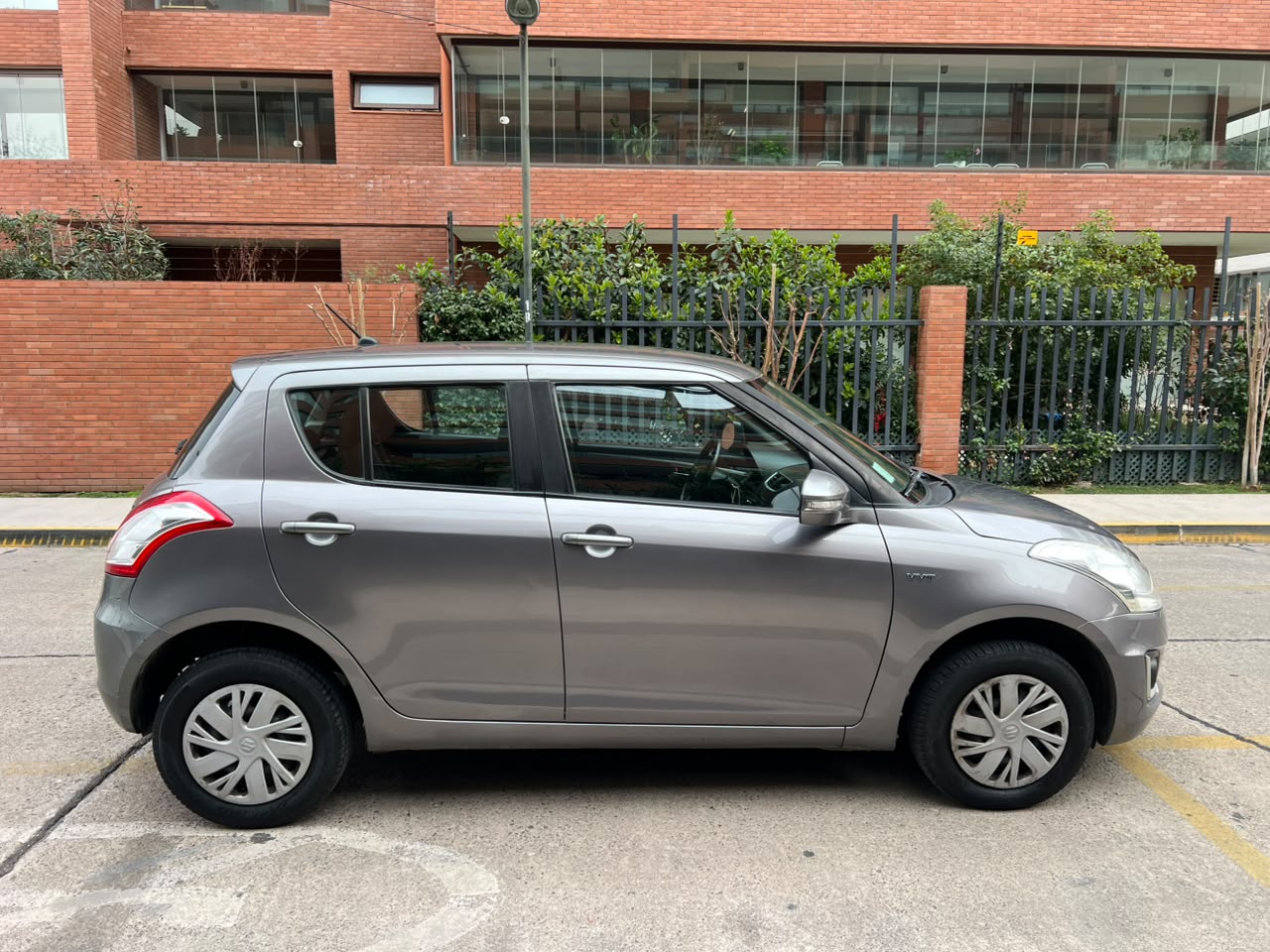 Vehicle media 8