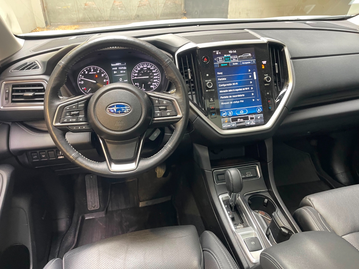 Vehicle media 10