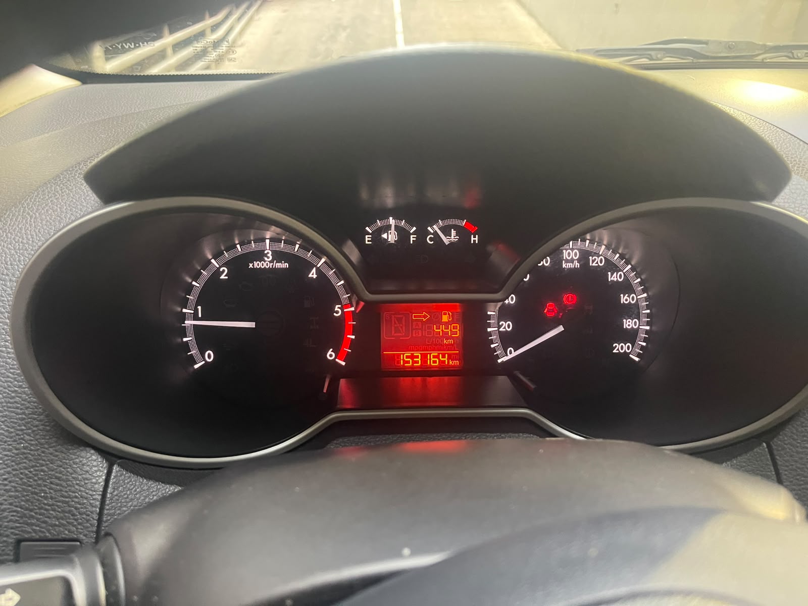 Vehicle media 7