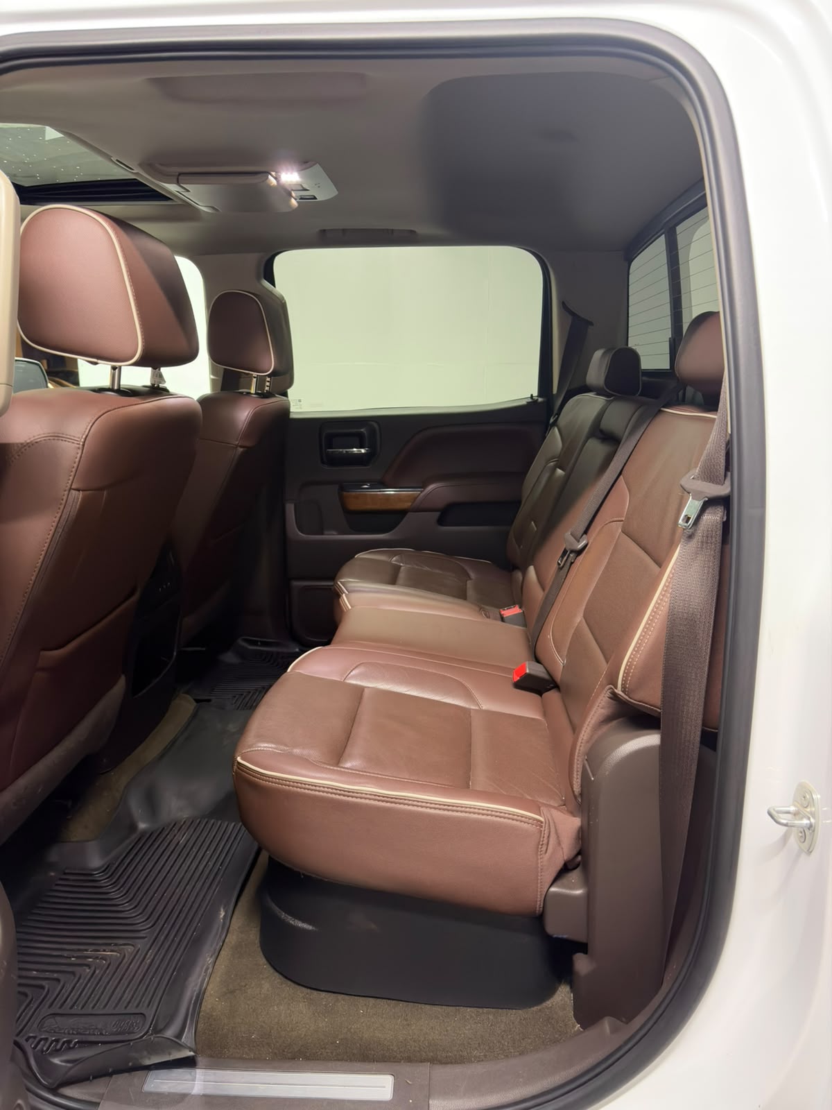 Vehicle media 12