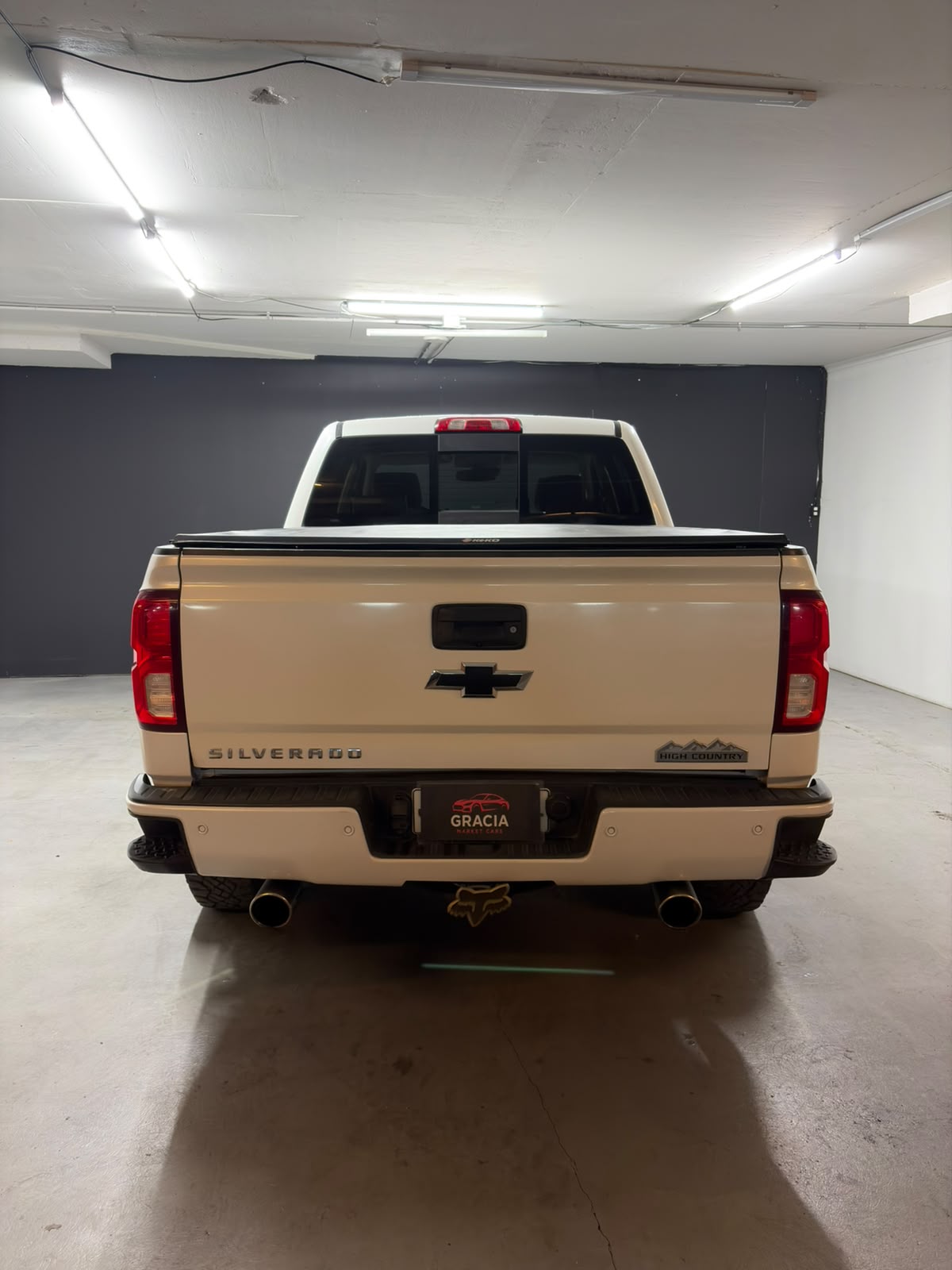 Vehicle media 5