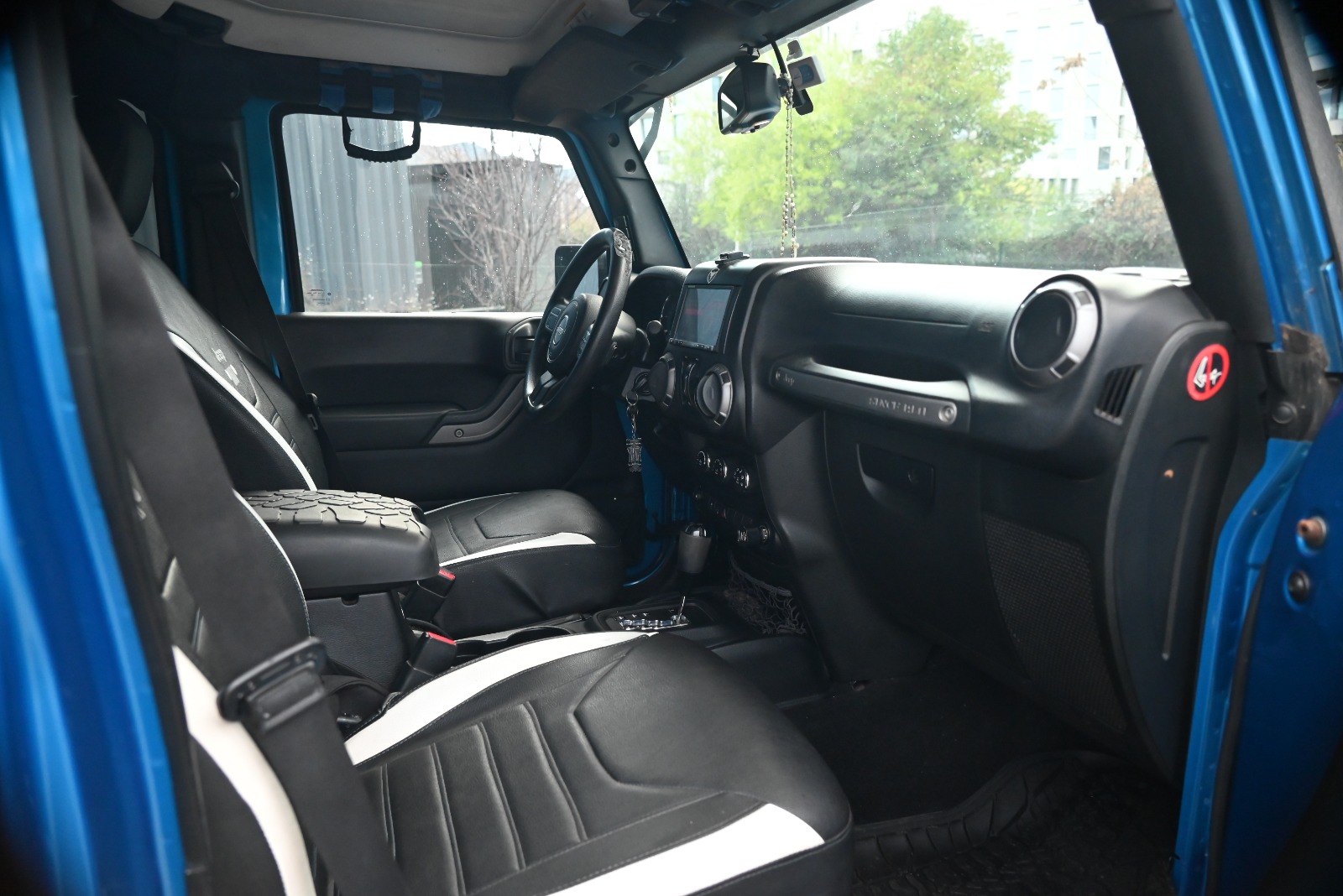 Vehicle media 11