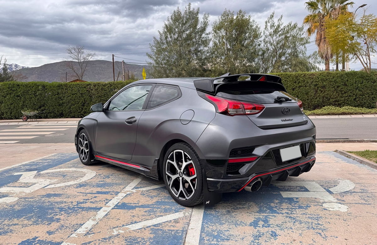 Vehicle media 6