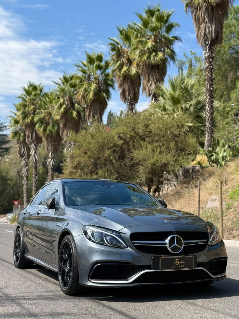 Vehicle media 6