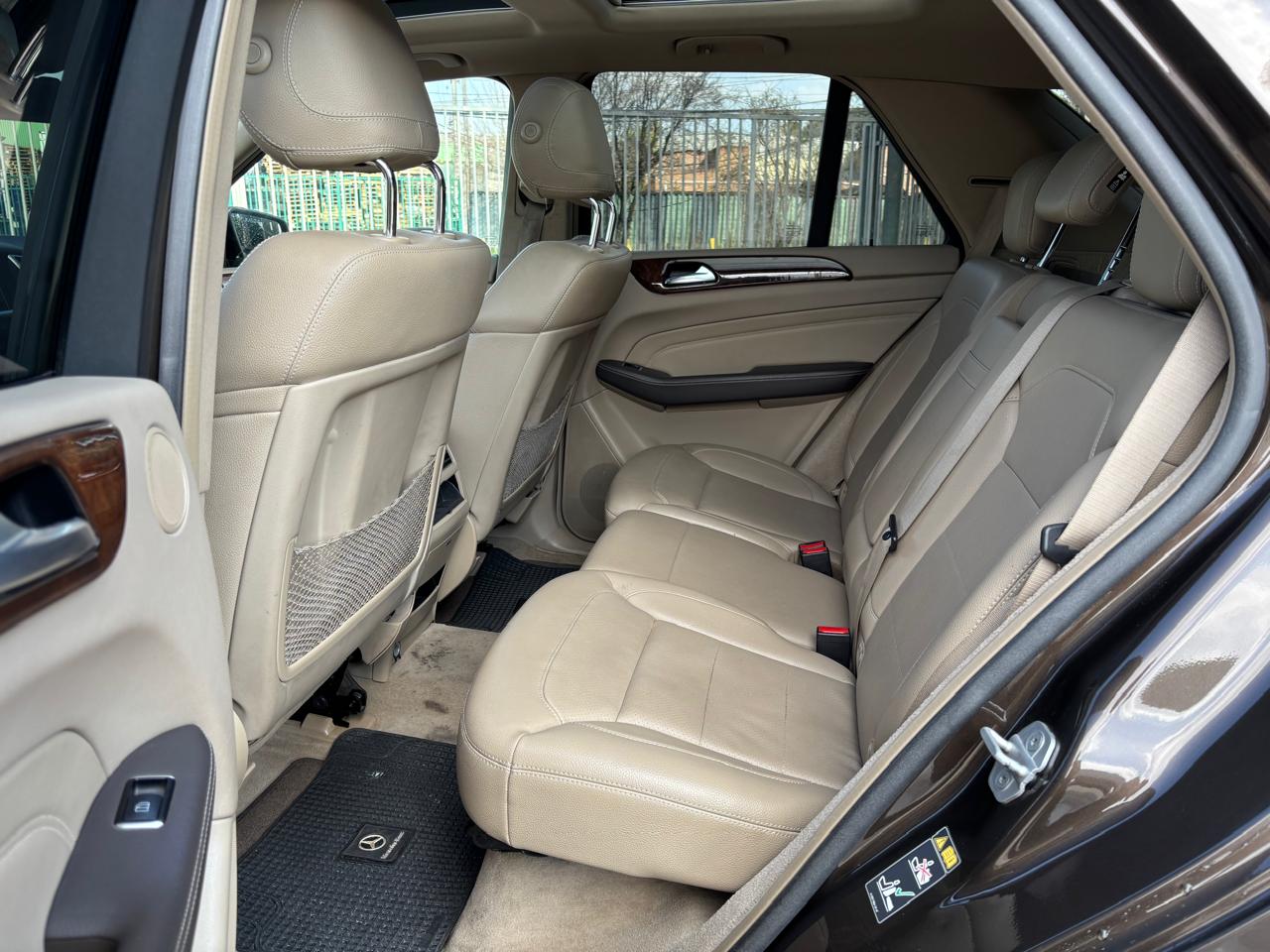 Vehicle media 6