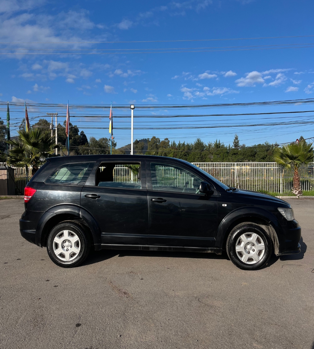 Vehicle media 6