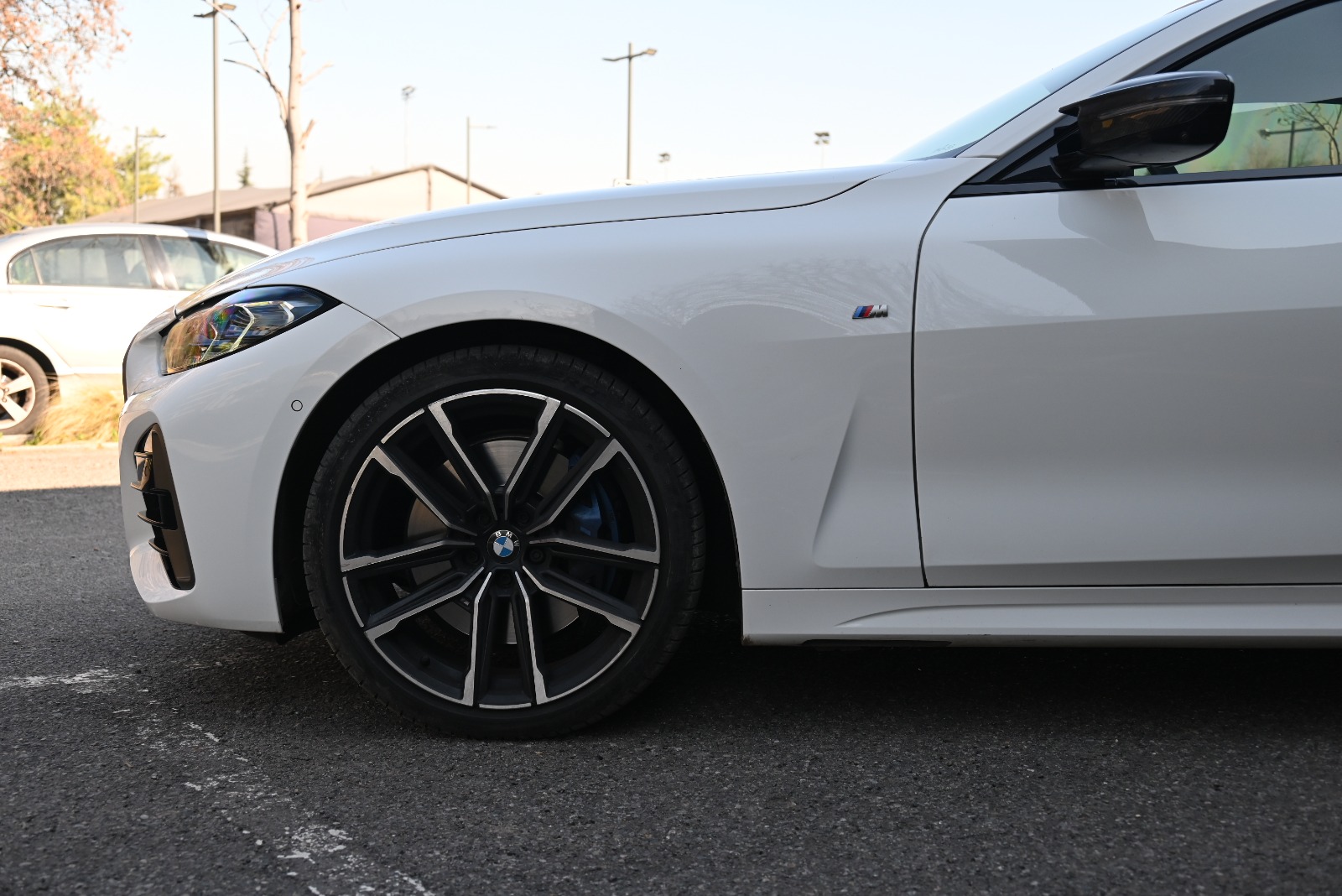 Vehicle media 7