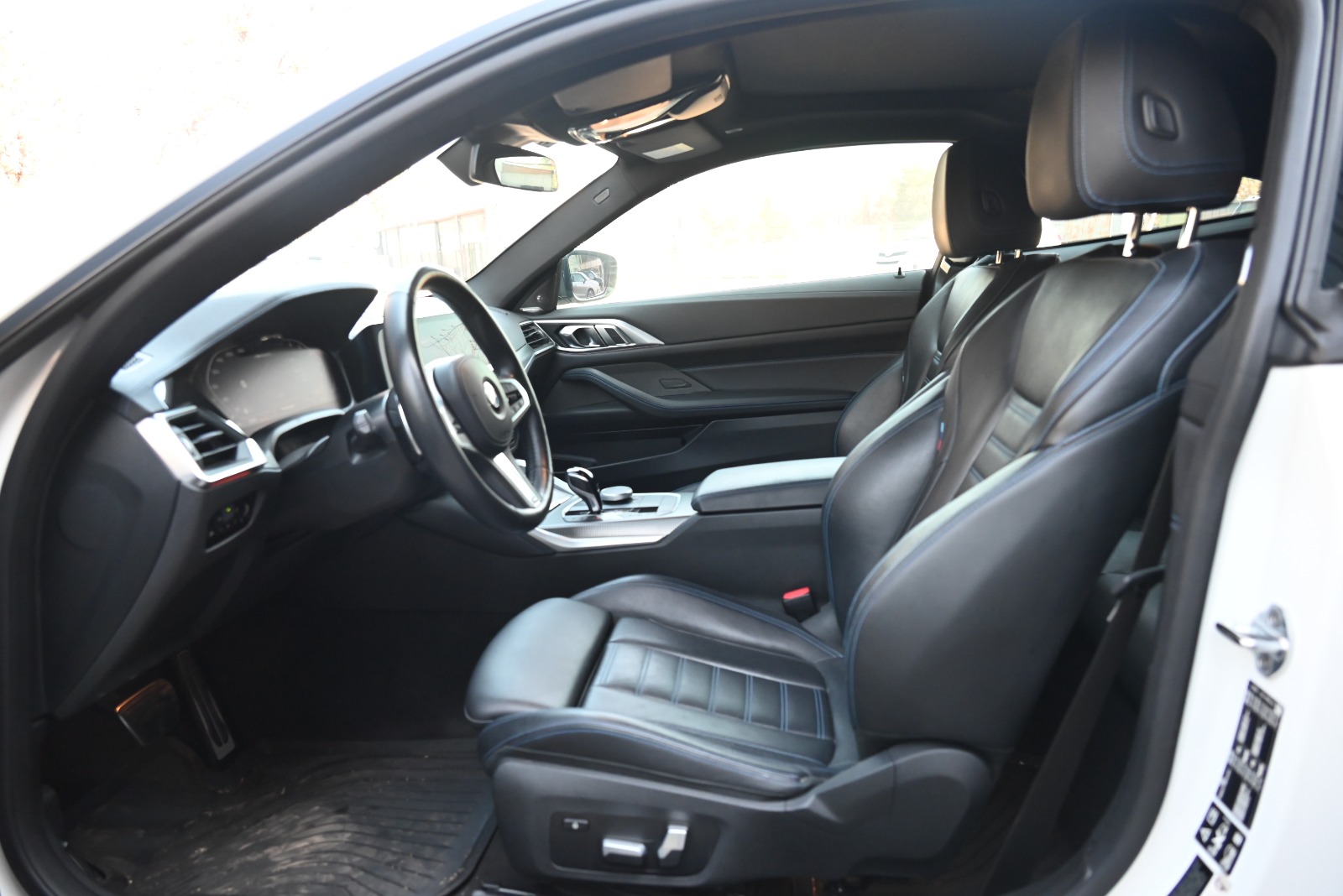 Vehicle media 11