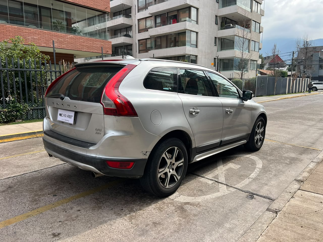 Vehicle media 7