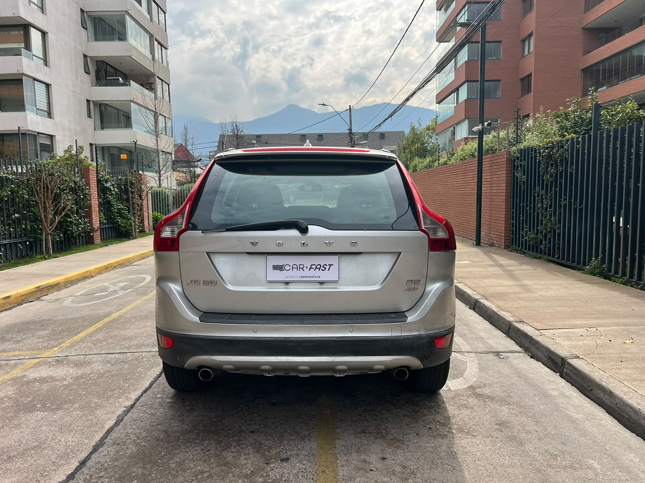 Vehicle media 6