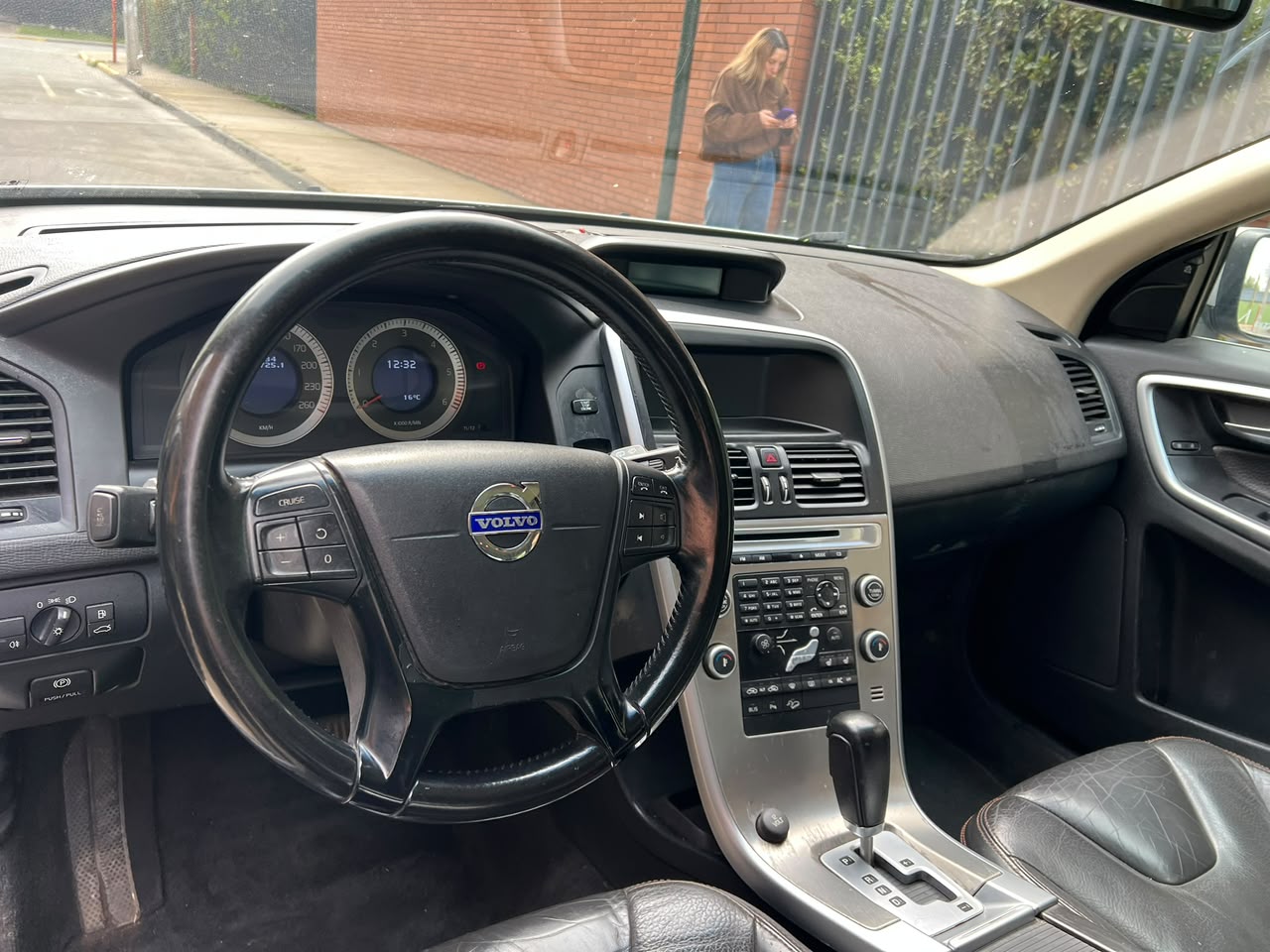 Vehicle media 12